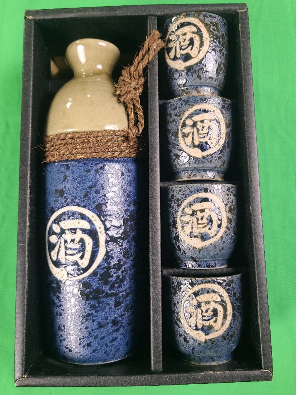 Set of 5 Japanese Ceramic Sake Set Rope Kanji Character Blue New